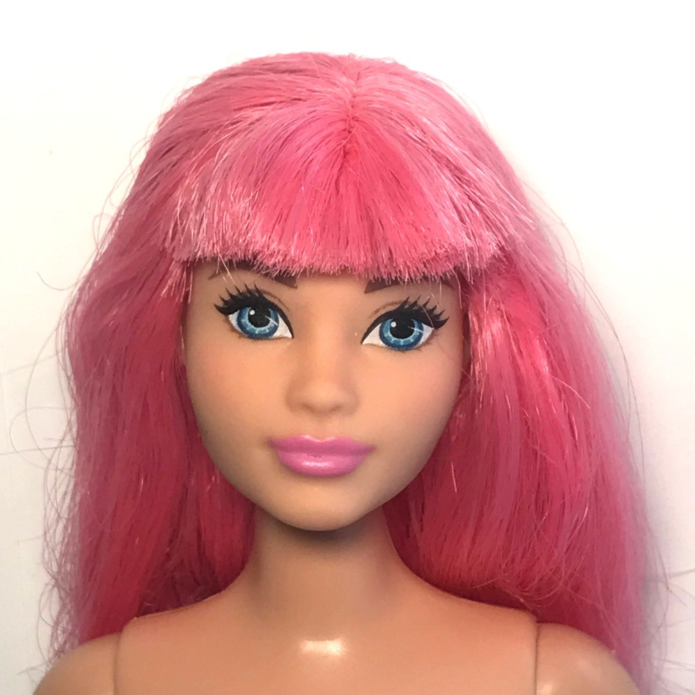Nude Barbie Princess Adventure Slumber Party Pink Hair Daisy Curvy GJB68 Doll